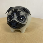 パグの貯金箱　F01