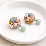 天然石x mosaic刺繍ピアス 