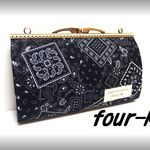 Wファスナー　20cm　カン付き　がま口　バンダナ柄　ブラック　