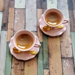 限定　シンプル 大きめ陶器みたいなミルク入り珈琲や紅茶のカップとソーサーセット(ピンク)