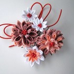 つまみ細工　蘇芳　すおう