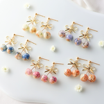 🍒かすみ草のMiniさくらんぼ（ピアス / イヤリング）