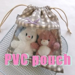 【匿名配送】PVC pouch＊窓付き巾着ポーチ　チェック  グレーベージュ　ぬい活に◎　ぬいとおでかけ　ぬいポーチ