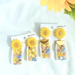 【大好評につき再販！】夏の主役！ひまわり×インド刺繍リボンタッセル 2way ピアス／イヤリング(イエロー)￤夏アクセサリー￤レジン￤金属アレルギー対応