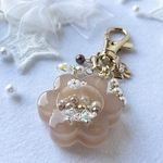 お花のシャカシャカキーホルダー