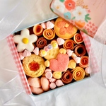 🌸【母の日 限定】お花咲く、花束とくまちゃんのクッキー缶/フラワーギフト