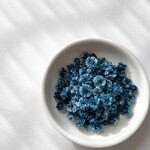 【Dコバルト】大容量　かすみ草　中間〜濃色　国産　高品質　ドライフラワー　染め　大〜中サイズ　素材　資材　花材　