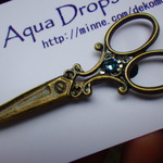 BEADYなハサミのヘアピン　アンティークゴールド　アクアマリン