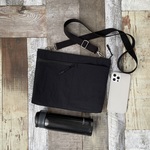 雨の日も安心 強撥水 超軽量 サコッシュ（BK) / ショルダーバッグ iPad アウトドア フェス トラベルバッグ ポシェット