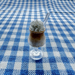 今日のおやつ✳︎生クリームたっぷりアイスカフェラテ✳︎ストロー付き