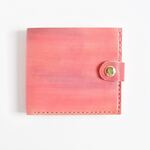 革の手染め財布　「カントリーレッド No.56（二つ折り財布）」