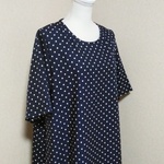★sale★着回したくさん～ネイビードット柄プリント～ふっくらシルエットが大人可愛い～チュニック　（プリント生地）