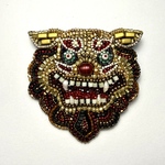シーサー  ビーズ刺繍ブローチ