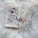 母の日ギフト💐はなもよう刺繍ブックカバー ブックマーク ギフトセット プレゼント 読書 プチギフト