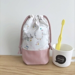 20×15×マチ6cm 名前タグ付き 働く車いっぱい♪コップ袋 両側ひもタイプ