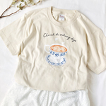 【5月中旬発送】鳥とティーカップTシャツ（ミルクティ）《Tea-shirt》｜紅茶