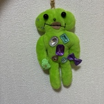 枝　マメオ