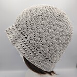バケットハット　クラッシャーハット　ニット帽　薄灰色　UVコットン　ハンドメイド