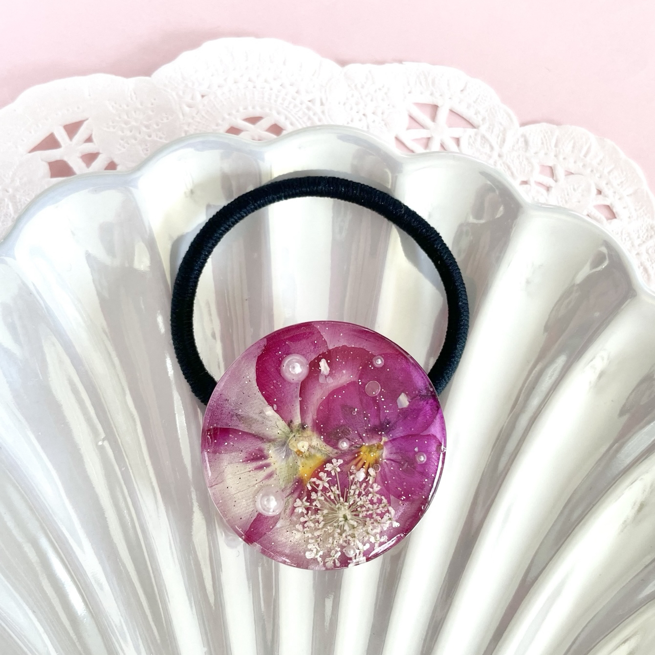 再販 赤いミニバラのヘアクリップ バレッタ ドライフラワー 押し花