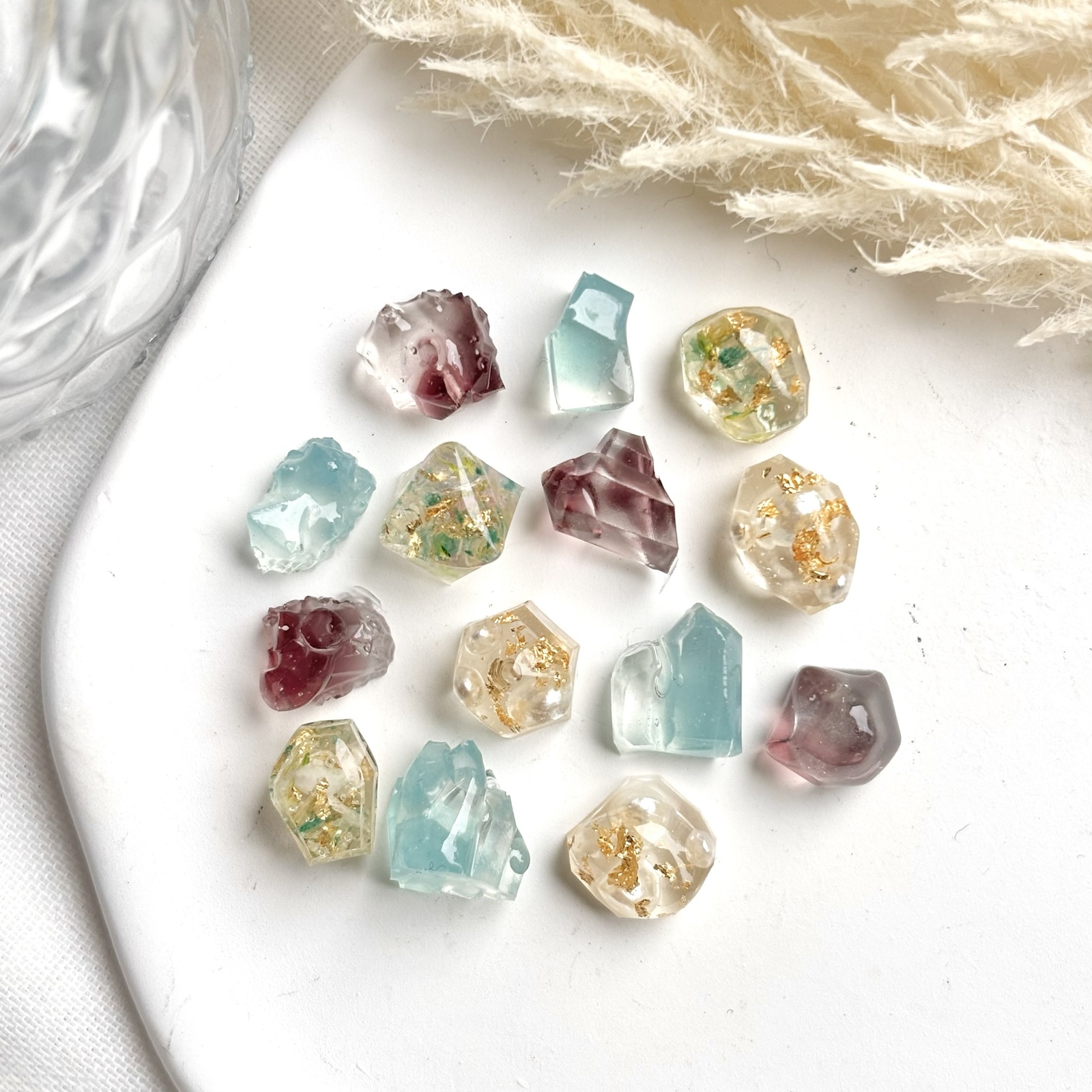 送料無料】ハンドメイド 青りんごチャーム レジン キーホルダー リボン