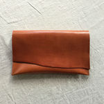 【H.K様オーダーのお品です】 革袋 chestnuts brown clutch bag
