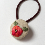 送料無料●刺繍のくるみぼたん。ヘアゴム。27ミリ。