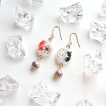 金魚と唐草ビーズのピアス/イヤリング＊赤×黒