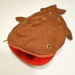 【予約品】オオサンショウウオ君　手刺繍帆布ポーチ