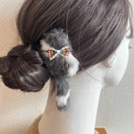 しっぽがゆらゆら揺れるねこちゃんヘアコーム(M26)