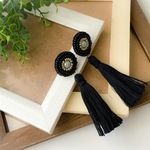 再再…再販しました♡ビーズ刺繍タッセルイヤリング（ブラック）
