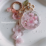 くまさんと桜🌸レジンキーホルダー (多角型)