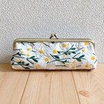 デイジー刺繍　がま口ペンケース　口金18.5cm　筆箱　生成色　705