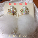 ♡秋 冬 キラキラビジューにふわふわミンクファー ピアス♡