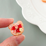 もりもり苺のくま食パン🍓