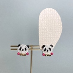 パンダのピアス　ビーズ刺繍　熊猫　panda