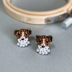 ジャックラッセルテリアのピアス　ビーズ刺繍　犬　オートクチュール刺繍　