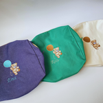 【名入れ刺繍】空飛ぶくまのオムツポーチ  おむつポーチ　デニム　お着替え袋　出産祝い