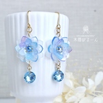 【リニューアル❄️】ゆれる氷の花ピアス/イヤリング