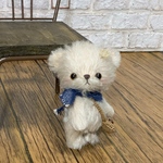 くすみホワイト色 テディベア ハンドメイドぬいぐるみ 小さな可愛い熊