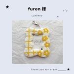 furen様┊B8 トレカケース 𝐏𝐨𝐜𝐤𝐞𝐭 ┊黄色 白 チェック柄 花柄 パンチニードル タフティング ニュアンス 韓国 キーホルダー