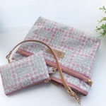 LIBERTY　Sleeping Rose（スリーピングローズ）2016SS　22P　おでかけ親子ポーチwファスナー本革持ち手付き　◆キーチェーン・中布・内ポケット　