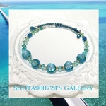 ［再販5］琉球蛍硝子　コウリブルーを花束にして💐　シングル　ワイヤーブレスレット　#古宇利島#minne_new  #蓄光　#蛍ガラス　#海　#ホタルガラス