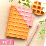 ストロベリーワッフル☆ほぼ日手帳オリジナルカバー［UN DOLCE］