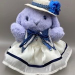 紫陽花にたたずむご令嬢なうさちゃん　ぬいぐるみ