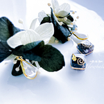 ✩【初回限定価格】petitflowergift❁⃘*.ﾟ〜影の花〜の花束ピアス・イヤリング