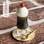 208 ＊【大きめ】コーヒーフロート＊　ミニチュアスイーツ　ドリンク　粘土　ドールハウス　フェイクフード　リカちゃん　食品サンプル　YUMEmini