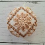 インド刺繍リボンマカロンポーチ　茶色