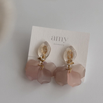 2way シェル 花びら 花びらピアス ネジバネイヤリング クリア 透明 夏 キラキラ ニュアンス くすみカラー ピンク 上品 大人可愛い 
