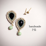 癒♡グリーン系ビーズの刺繍ピアス