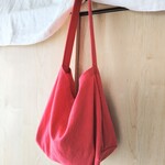 ハーフリネンの肩かけバッグ　あか